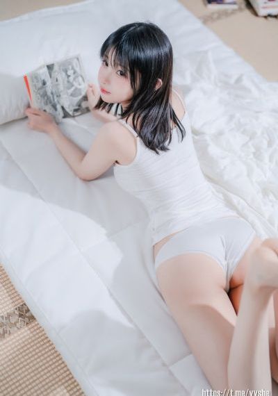 美女三级片在线观看-双语中字在线观看电视
