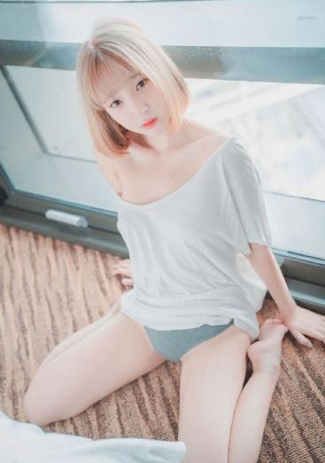 漂亮女大学护士一级毛片-精品神马影院