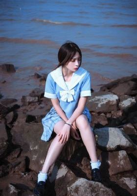 女班主任让我脱她内裤视频-2025国语在线观看